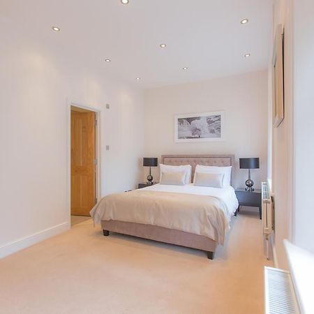 Apple Apartments Kensington Gardens Ричмънд Екстериор снимка