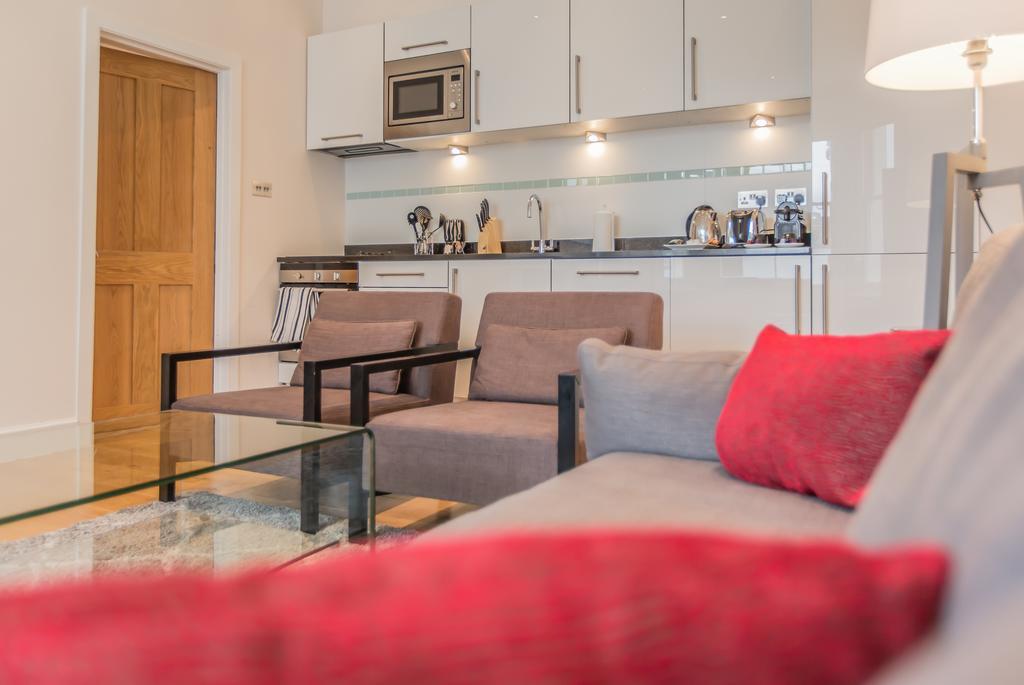 Apple Apartments Kensington Gardens Ричмънд Екстериор снимка