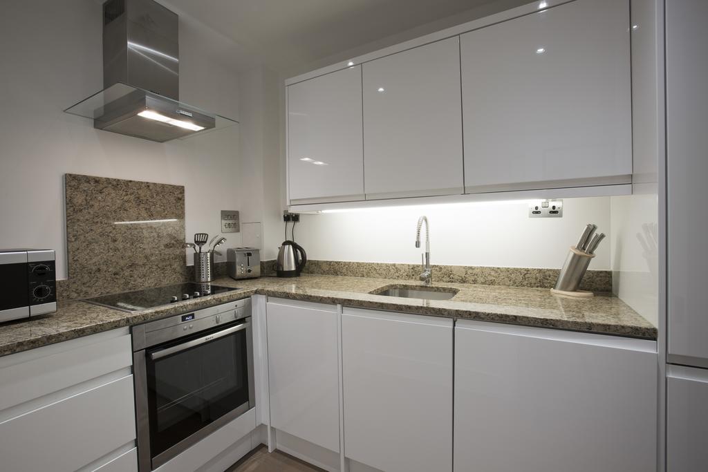 Apple Apartments Kensington Gardens Ричмънд Стая снимка